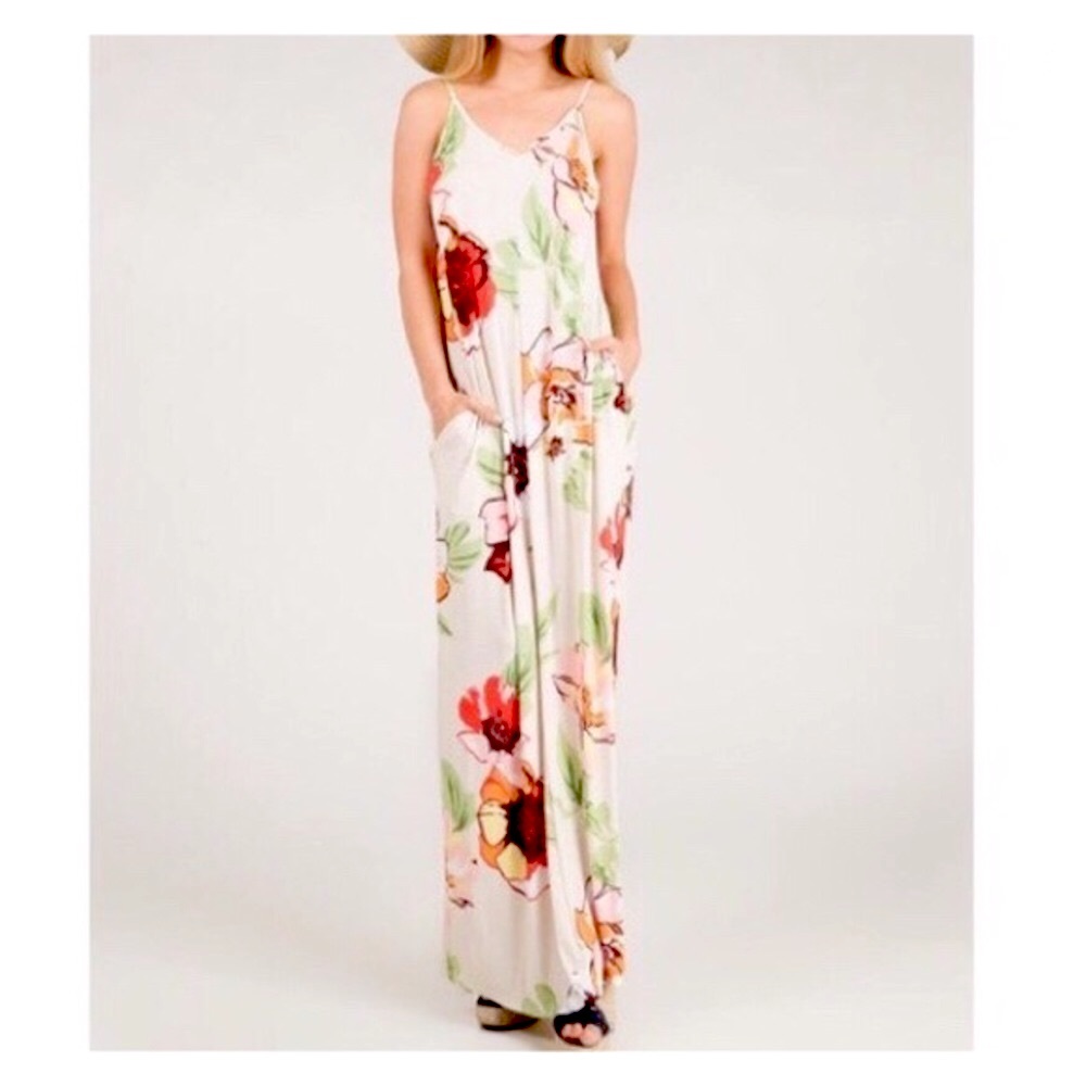 Fashionomics Floral Maxi Dress in Cream/Beige, Sz. M